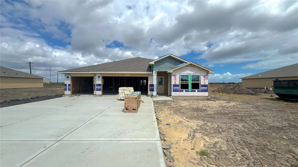 806 Fisher's Island Circle, Corpus Christi, TX 78415 - #1