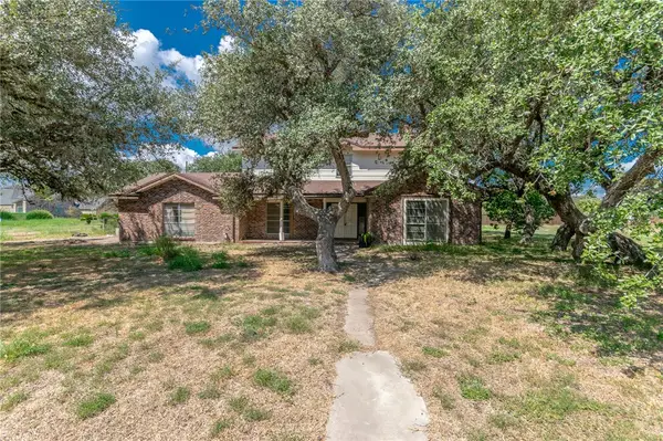 1522 S Mccampbell Street, Aransas Pass, TX 78336