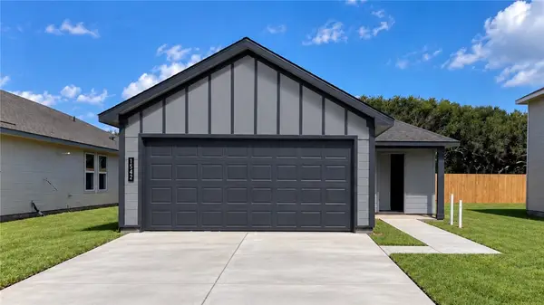 1542 Letty Lane, Corpus Christi, TX 78418