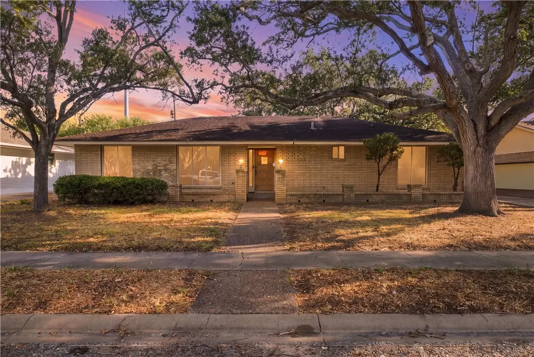 5050 Olympia Drive, Corpus Christi, TX 78413 - #1
