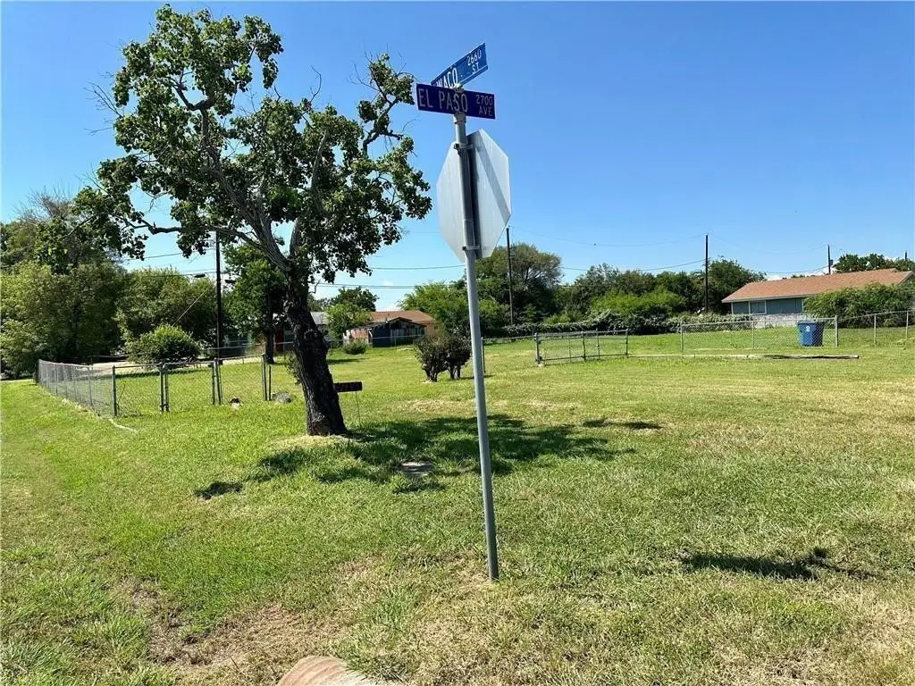 2713 El Paso Avenue, Ingleside, TX 78362 - #1