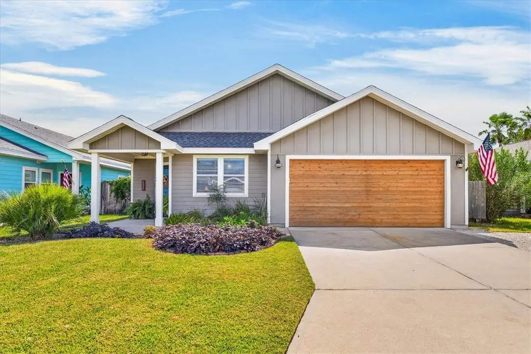 525 Lighthouse Channel, Port Aransas, TX 78373 - #1
