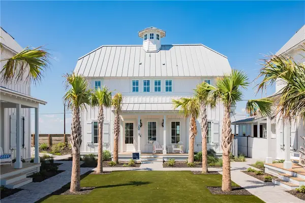 201 Laughing Gull Lane #B, Port Aransas, TX 78373