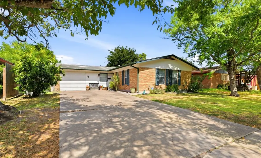 4014 Bradford Drive, Corpus Christi, TX 78411 - #2