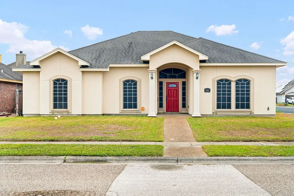 6901 King George Place, Corpus Christi, TX 78414 - #1