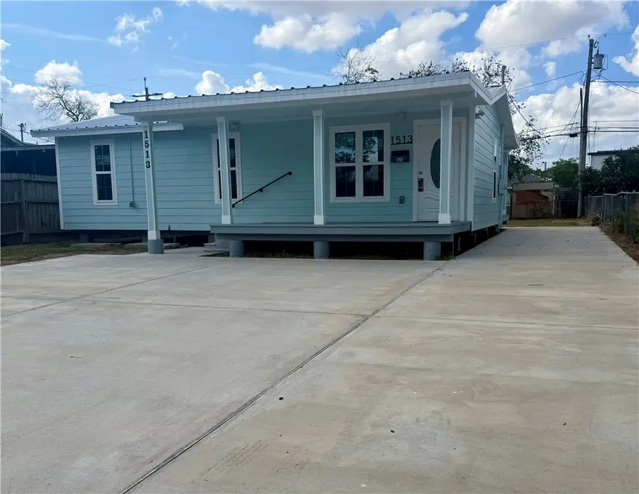 1513 El Paso Street, Corpus Christi, TX 78417 - #2