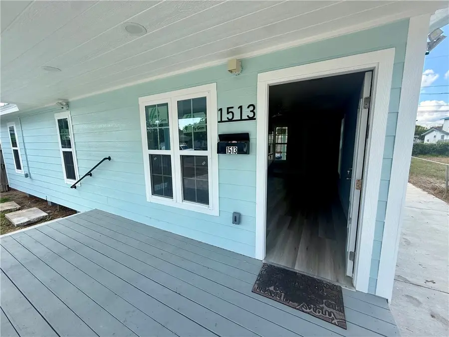 1513 El Paso Street, Corpus Christi, TX 78417 - #3