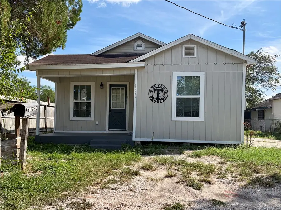 1220 Kansas St, Robstown, TX 78380 - #2