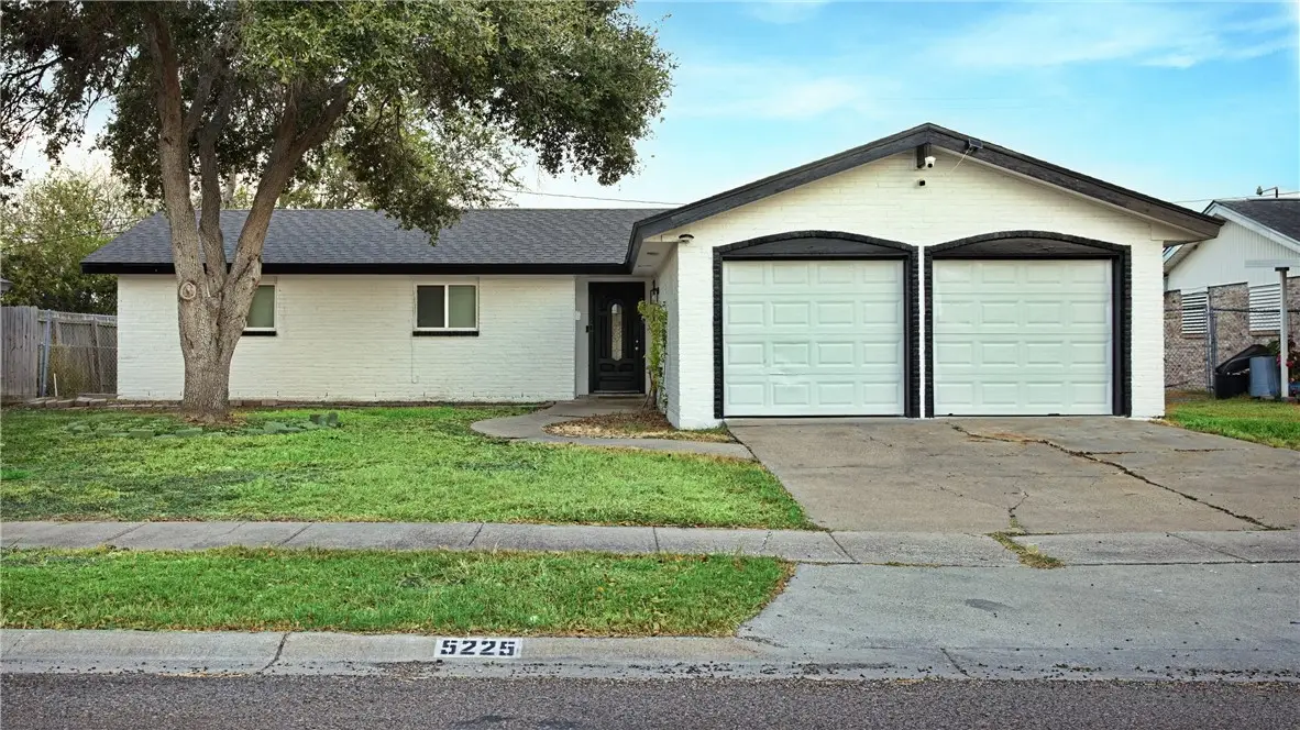 5225 Hitching Post, Corpus Christi, TX 78415 - #1