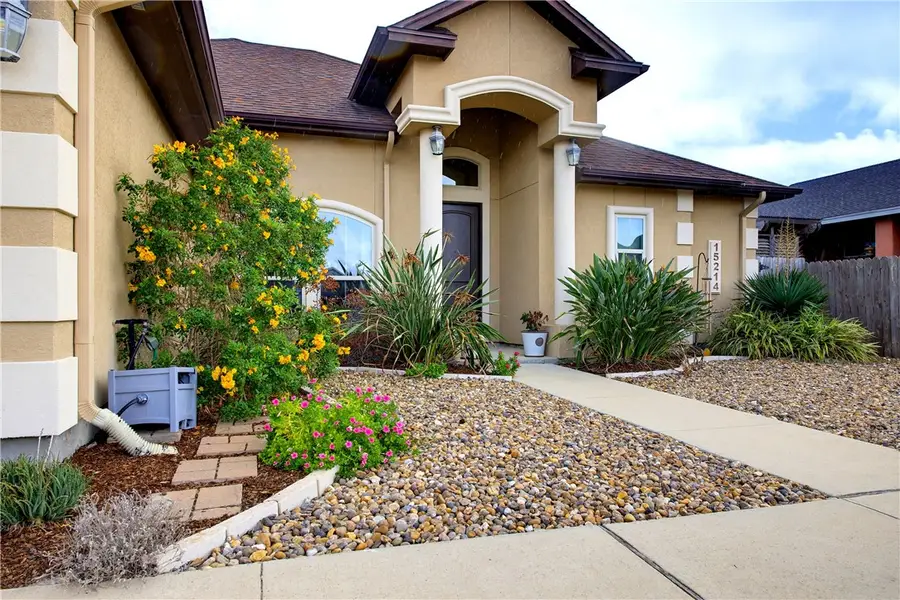 15214 Reales Drive, Corpus Christi, TX 78418 - #2