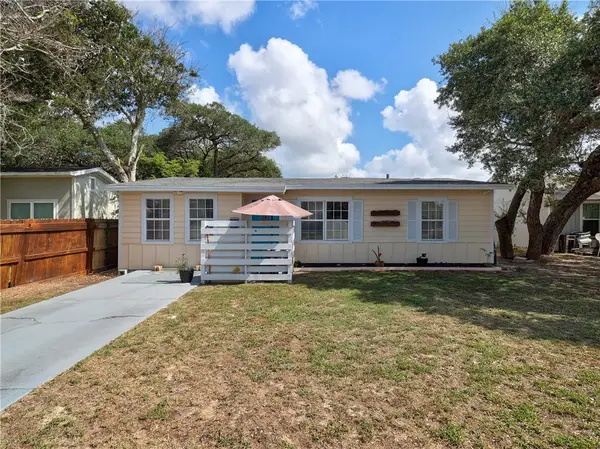 251 S 9th Street, Aransas Pass, TX 78336