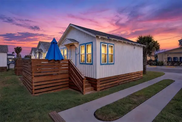 340 N Alister Street #3, Port Aransas, TX 78373