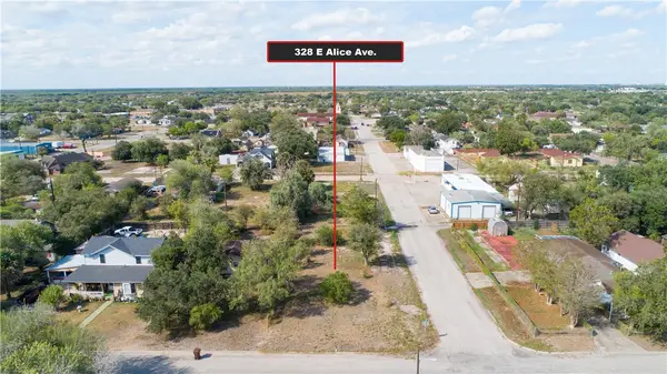 328 E Alice Avenue, Kingsville, TX 78363