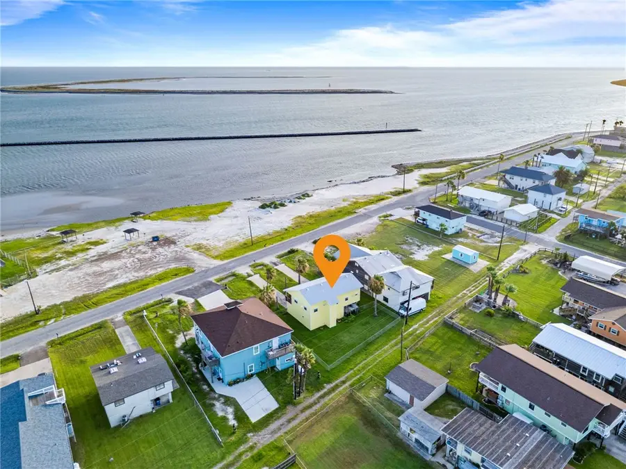 715 Bayshore Drive, Ingleside On The Bay, TX 78362 - #2