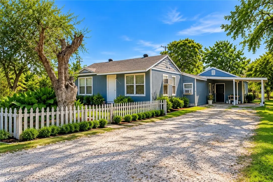 2707 Avenue K, Ingleside, TX 78362 - #1