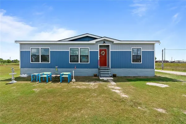 260 Allen M Parks Drive, Rockport, TX 78382