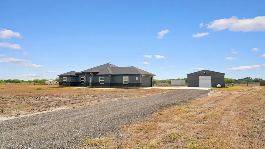 5112 County Road 101, Robstown, TX 78380 - #2
