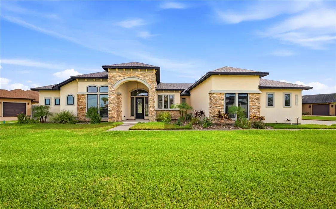 6202 Lago Vista Drive, Corpus Christi, TX 78414 - #1