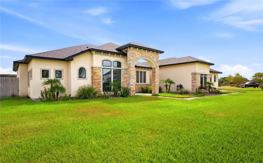 6202 Lago Vista Drive, Corpus Christi, TX 78414 - #2