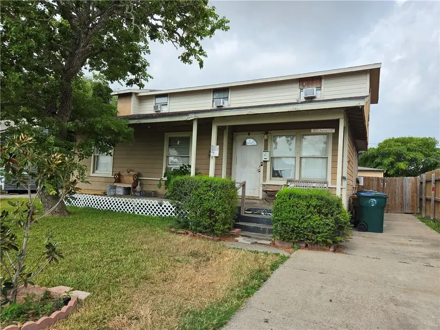 925 Nandina Drive, Corpus Christi, TX 78408 - #2