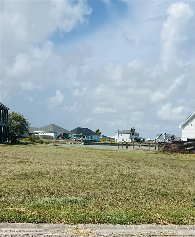 31 Southpointe Circle, Rockport, TX 78382 - #3