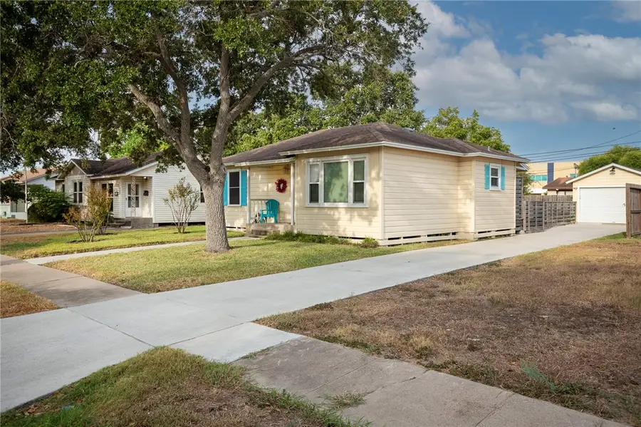 518 Chase Drive, Corpus Christi, TX 78412 - #3
