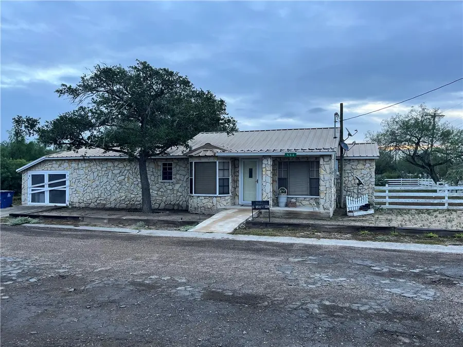 506 Rosita Street, Freer, TX 78357 - #2