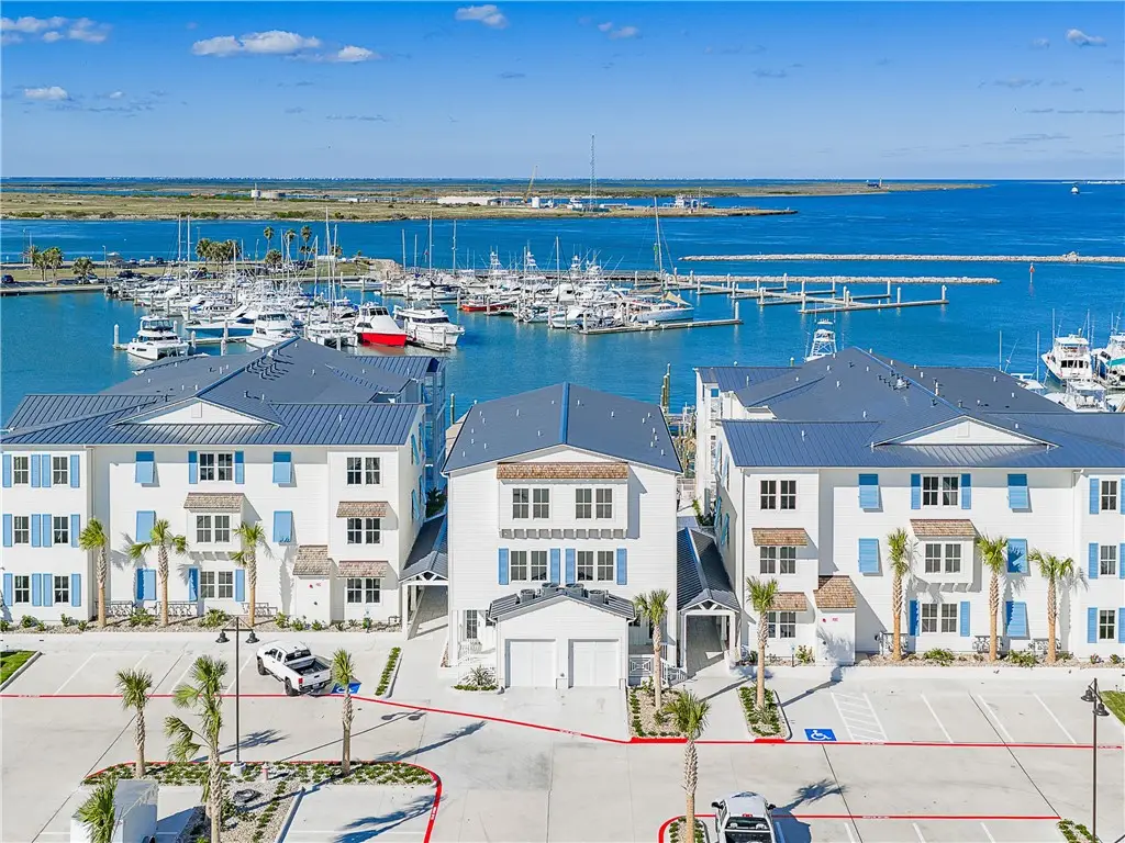 136 W Cotter Avenue #8, Port Aransas, TX 78373 - #1