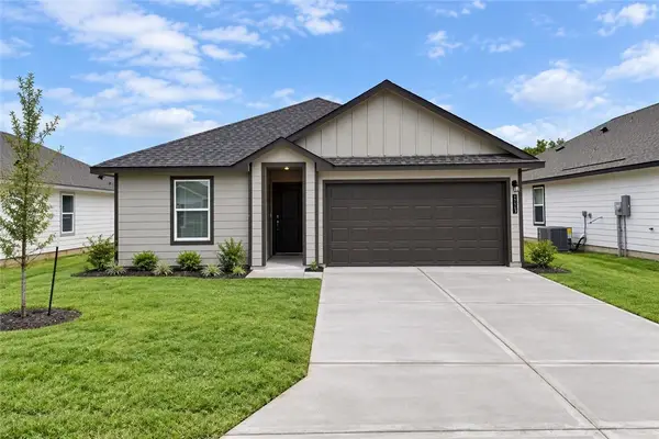 1113 Brasel Drive, Aransas Pass, TX 78336