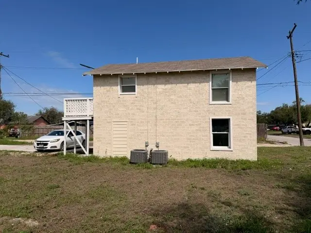 117 N Wells Street, Kingsville, TX 78363 - #2
