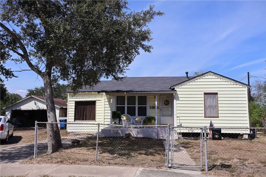 4709 Kendall Drive, Corpus Christi, TX 78415 - #1