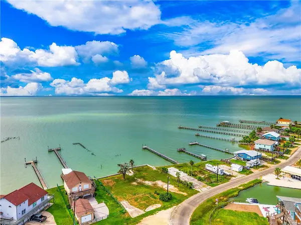 604 Copano Cove, Rockport, TX 78382