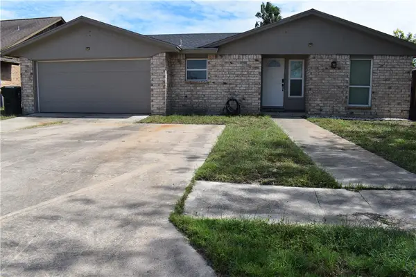 985 Ribbon Tail Street, Corpus Christi, TX 78418