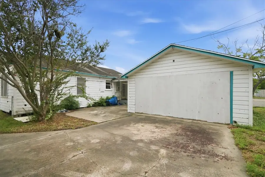 4002 Lamont Street, Corpus Christi, TX 78411 - #3
