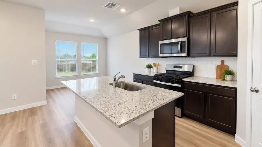 2645 Eltonne Garden Drive, Corpus Christi, TX 78415 - #3