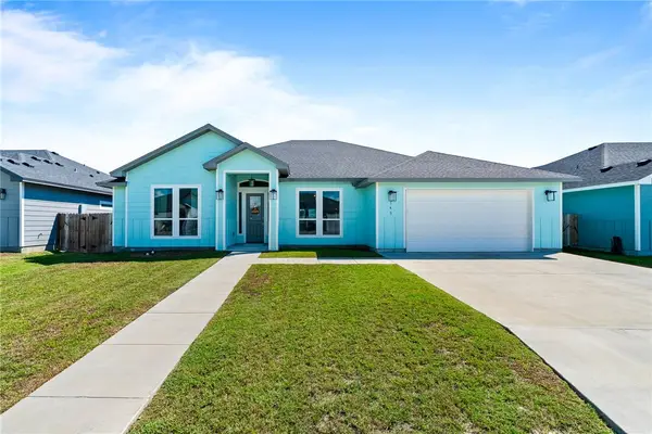 143 Shoalwater Way, Rockport, TX 78382