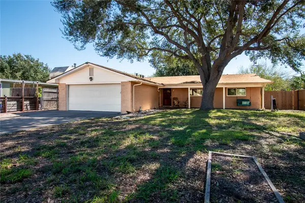 3201 Azores Drive, Corpus Christi, TX 78418