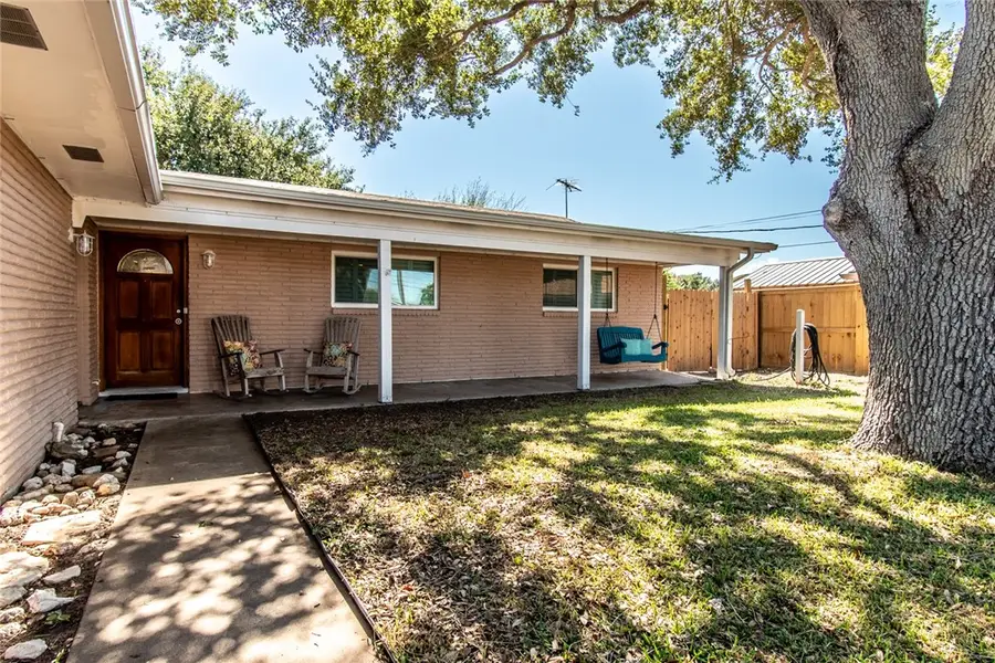 3201 Azores Drive, Corpus Christi, TX 78418 - #3