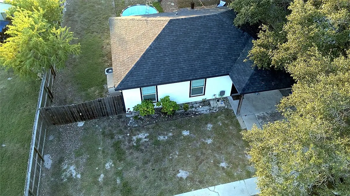 611 N Kossuth Street, Rockport, TX 78382 - #1