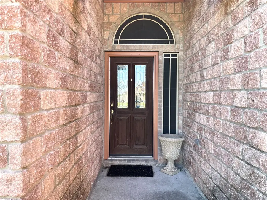 2103 Margaret, Kingsville, TX 78363 - #2