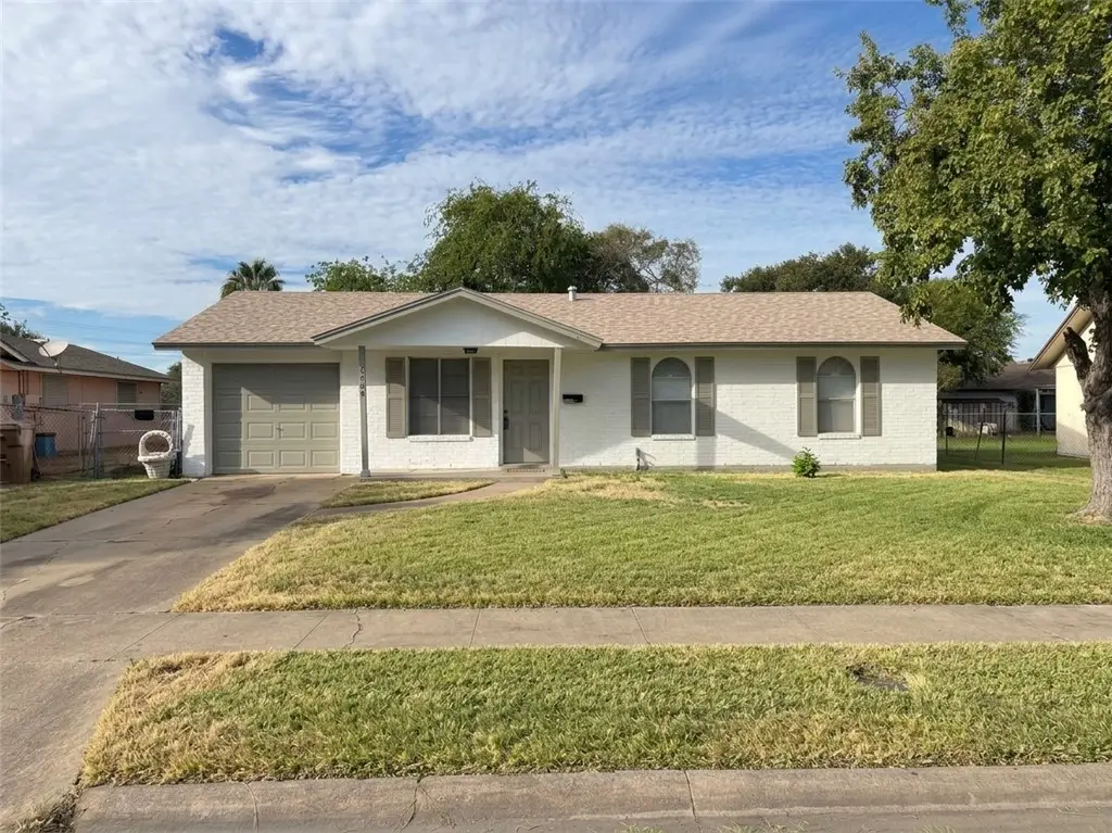 6406 Vincent Drive, Corpus Christi, TX 78412 - #1