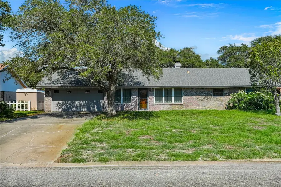 1110 W Tern, Rockport, TX 78382 - #3