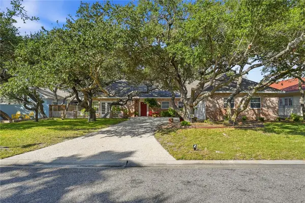 406 Cherry Drive, Rockport, TX 78382