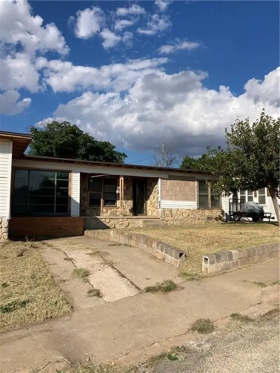 607 Caylor, Big Spring, TX 79720 - #1