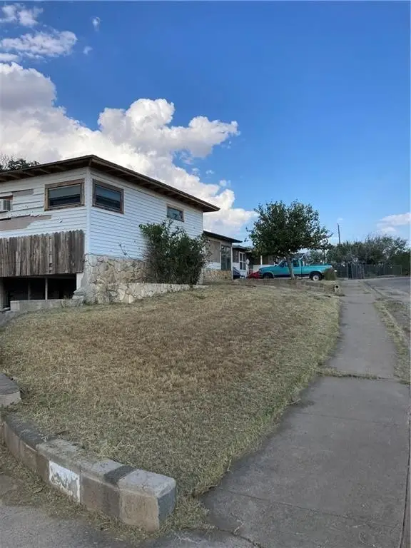 607 Caylor, Big Spring, TX 79720 - #3
