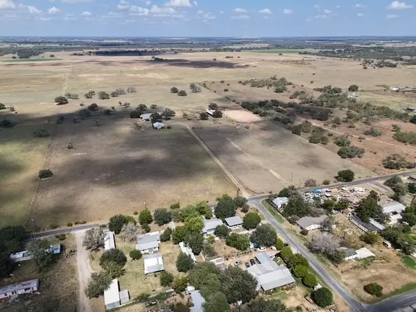 205 Western Street, Pleasanton, TX 78064
