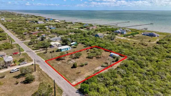 1204 Second Street, Bayside, TX 78340