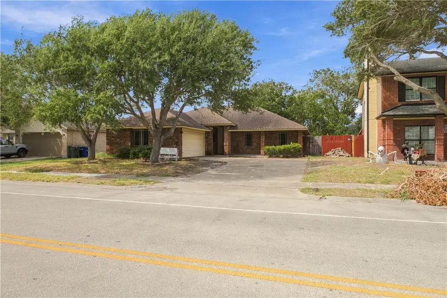 7013 Glasgow Drive, Corpus Christi, TX 78413 - #2
