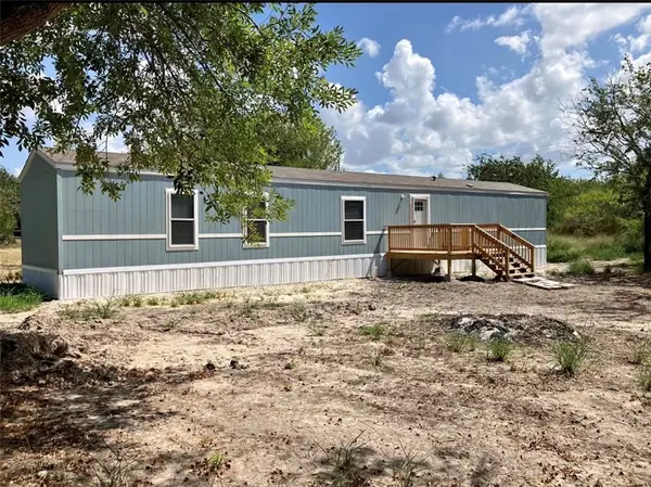 1111 Bayou Street, Refugio, TX 78377