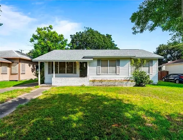 1014 Barracuda Place, Corpus Christi, TX 78411